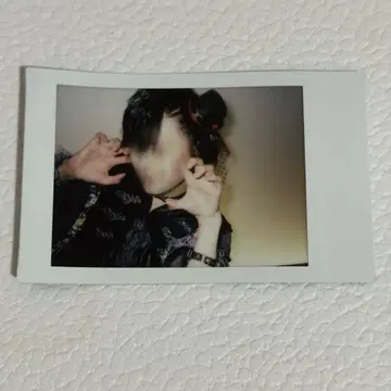 라부시쿠 유손 폴라로이드