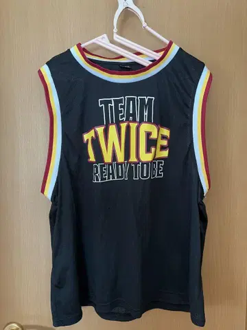 TWICE 허벅지 유니폼 Ready to be