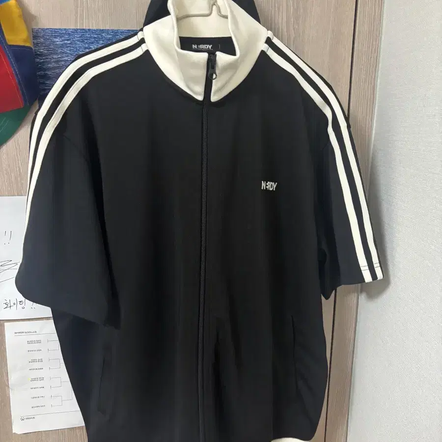 [ NERDY ]★韓国人気★WOMEN'S NY TRACK TOP ノルディ NERDY NY Track Top NY トラックトップ -ファッション
