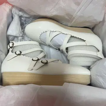 BABY 빅투아르 슈즈 오프 화이트
