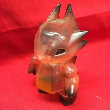 네코라트 도라 폴리곤 클리어 브라운