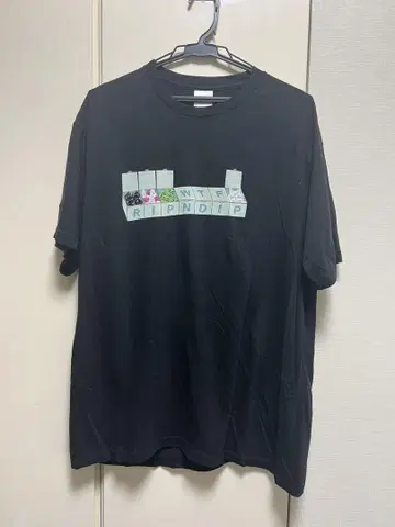 RIPNDIP 그래픽 프린트 티셔츠 블랙