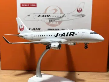 JCwings 1/200 J-AIR E170 JA220J