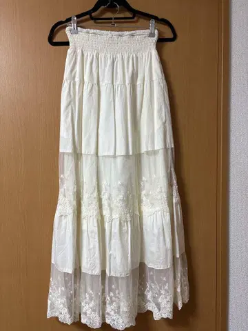 millebonheur 레이스 스커트(화이트)