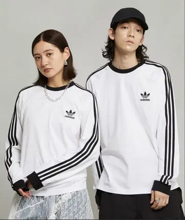 아디컬러 클래식 쓰리 스트라이프 긴팔 티셔츠