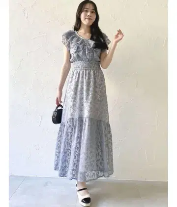 dazzlin 백 리본 레이스 슬리브리스 원피스