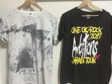 ONE OK ROCK 티셔츠 2장 세트 L 사이즈