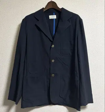 CASSIDY HOME GROWN 아이비 블레이저 골드 버튼 네이비