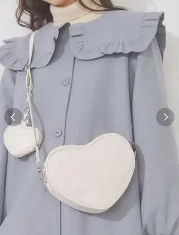 메리 제니 더블 하트 숄더백 화이트