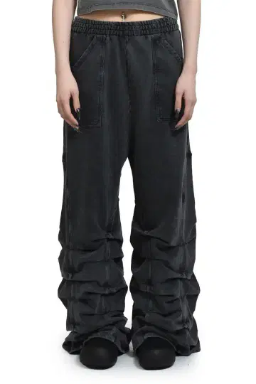 AVAVAV 25ss TRACK PANTS 트랙 팬츠 스웨트 팬츠
