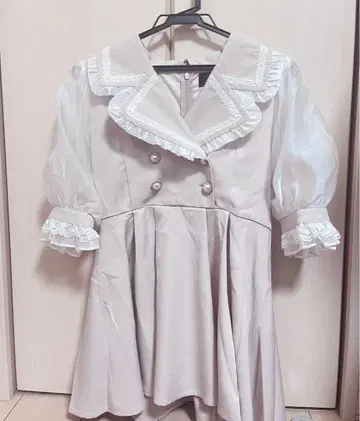 프릴 테일러드 셋업