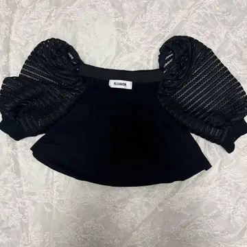 FLUMOR 벌룬 슬리브 디자인 블라우스