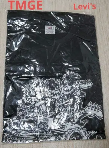 TMGE LEVI'S 그래픽 티셔츠 M 사이즈