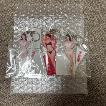FANZA 온라인 복권 이토 마이유키 아크릴 키링 3개 세트