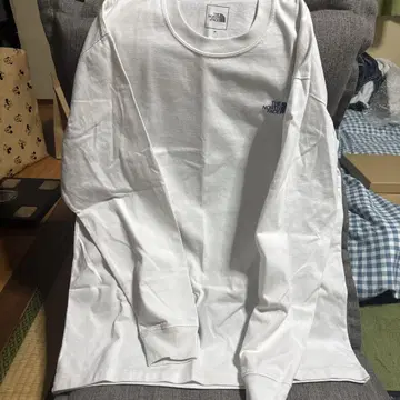THE NORTH FACE 화이트 긴팔 티셔츠 M