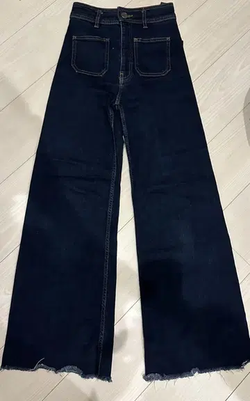 자라 하이 라이즈 데님 팬츠