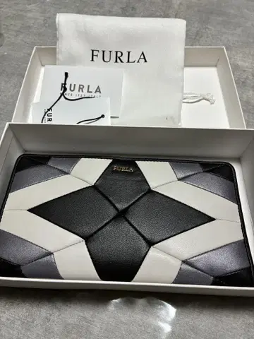 FURLA 패치워크 접이식 지갑