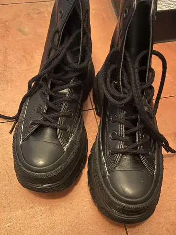 컨버스 통굽 신발 하이컷