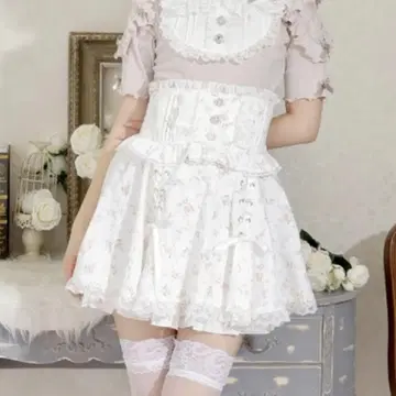NOEMIE 꽃무늬 레이스업 치마바지 핑크