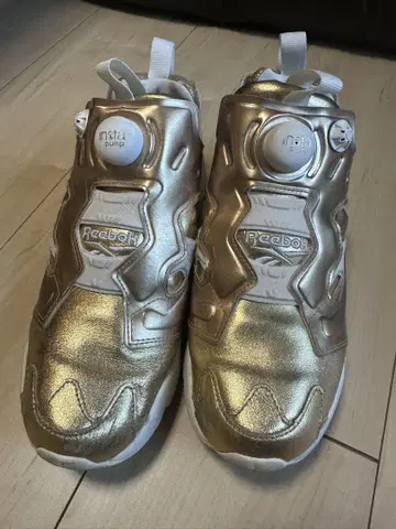 리복 Instapump Fury 골드