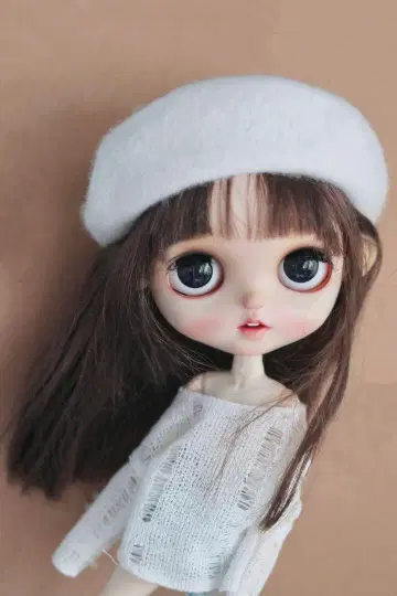 네오 브라이스용 화이트 베레모