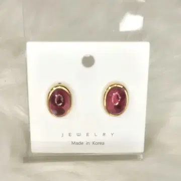 레드 마블 골드 귀걸이 액세서리