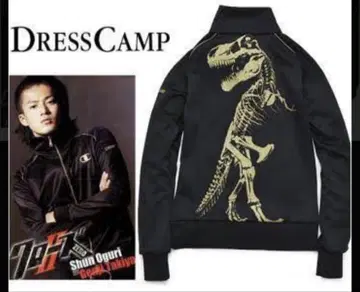 클로즈 제로 오구리 슌 착용 DRESSCAMP 챔피온 T-Rex 저리