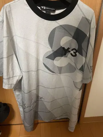 Y-3 그레이 티셔츠 M 사이즈