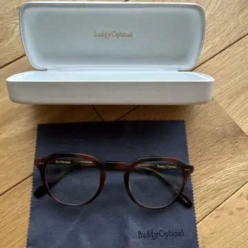 Buddy Optical 솔본 안경 갈색