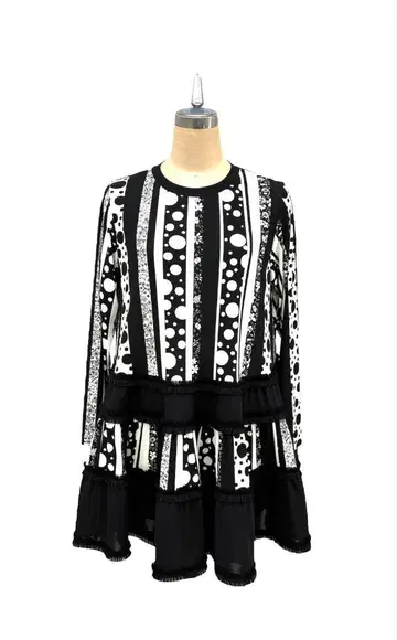 NEW ARRIVAL BRITISH  누아르 에브란 스트라이프 Pt