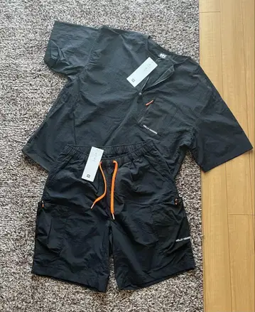HELLY HANSEN 헬리한센 셋업 상하의 세트 새상품