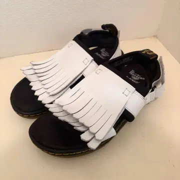 Dr.Martens 닥터마틴 ROSALIND 샌들 UK3 화이트