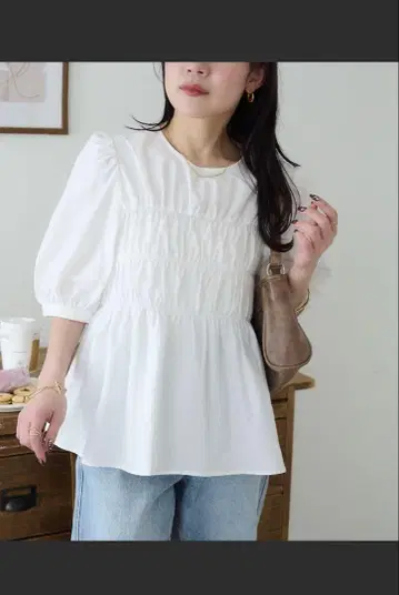 디스코트 브로드 셔링 블라우스