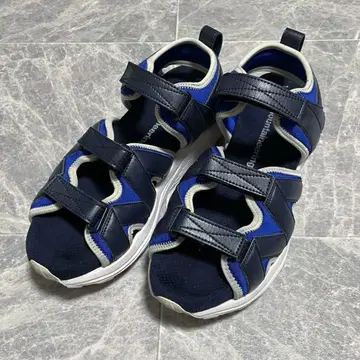 WHITE MOUNTAINEERING 네오프렌 스니커즈 샌들