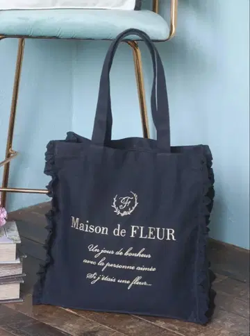 Maison de FLEUR 캔버스 프릴 스퀘어 토트백 블랙 검정