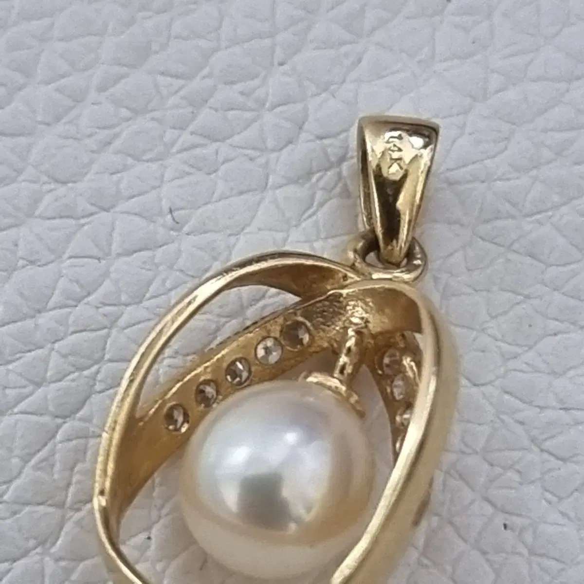 14k Necklace Pendant on Bunjang Global Site.