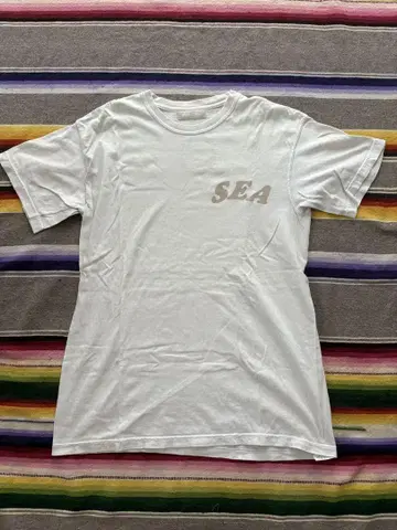 wind and sea 베이지 티셔츠