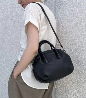 비어즐리 라운드 미니 보스턴 백