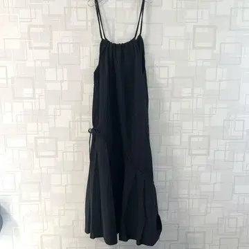 kastane 나일론 볼륨 멀티 원피스 블랙
