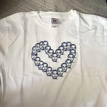 Araki 티셔츠