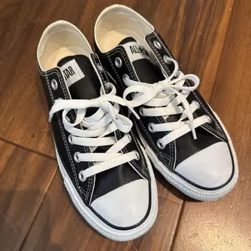 새상품급 컨버스 올스타 가죽 24.0cm