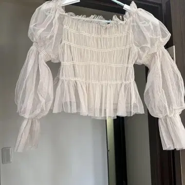 SNIDEL 아이보리 프릴 셔츠