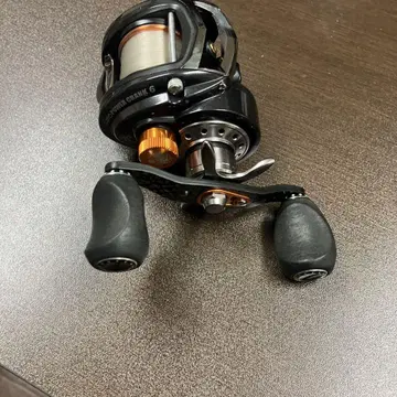 Revo POWER CRANK 6 베이트 릴, 오른쪽 핸들