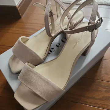 UNITED ARROWS 베이지 스웨이드 샌들 23cm