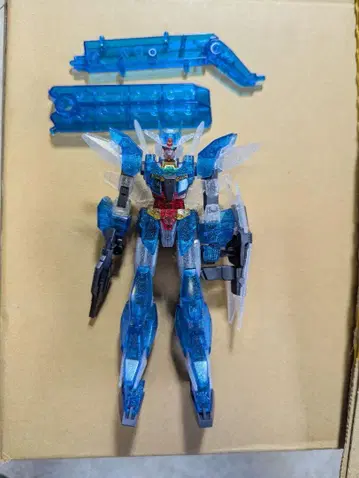 HG 1/144 어스리 건담 클리어 컬러 (정크 제품)
