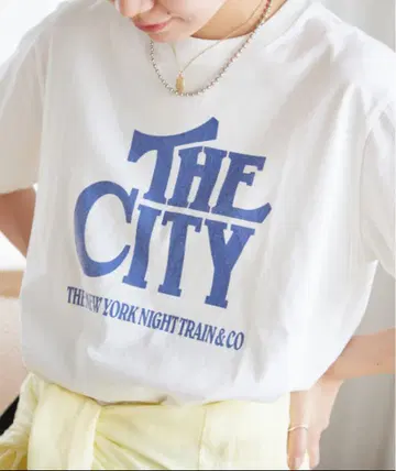 저널 스탠다드 리룸 시티 로고 티셔츠 THE CITY