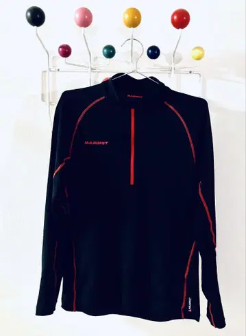 MAMMUT 하프 지퍼 긴팔 얇은 소재