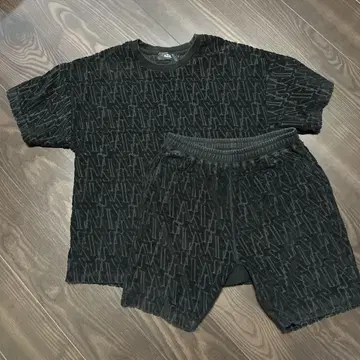 AZUL by moussy 블랙 셋업 FREE