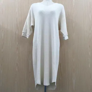 언컷 바운드 V 넥 와플 원피스 F0714B04