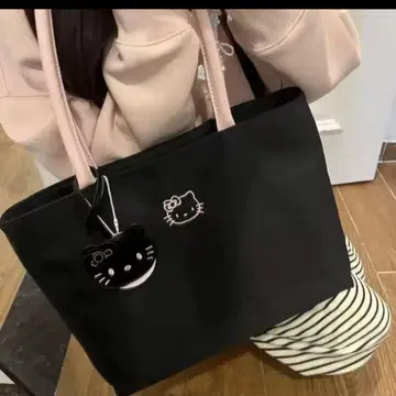 헬로키티 토트백